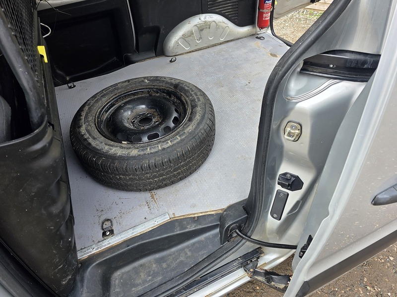 Used Peugeot Partner 2019 for sale - 77577915: Photo 15