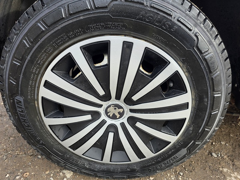 Used Peugeot Partner 2019 for sale - 77577915: Photo 23