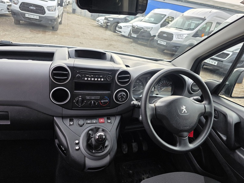 Used Peugeot Partner 2019 for sale - 77577915: Photo 33