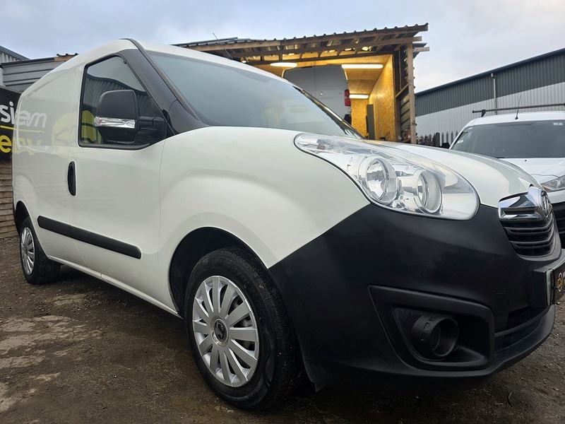 Used Vauxhall Combo 2017 for sale - 78052999: Photo 7
