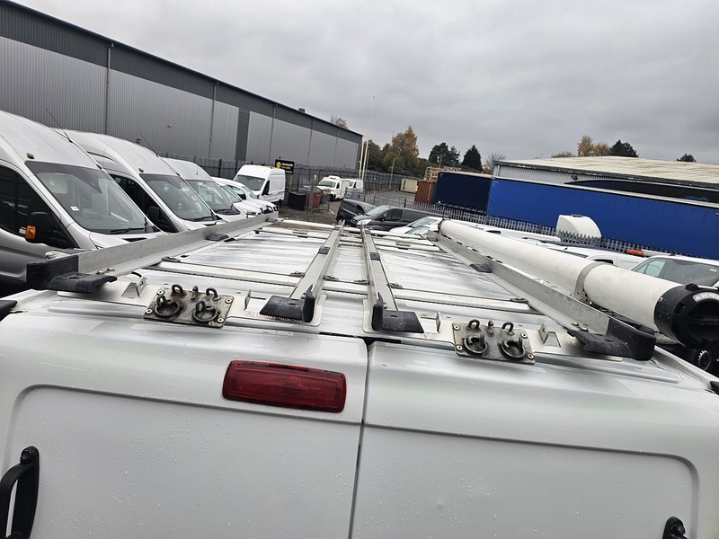 Used Vauxhall Vivaro 2016 for sale - 76505620: Photo 37