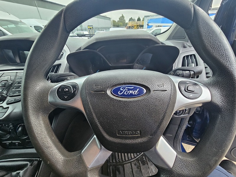 Used Ford Transit Connect 2017 for sale - 76230490: Photo 46