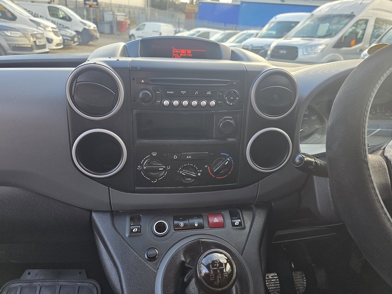 Used Citroen Berlingo 2013 for sale - 77963610: Photo 39