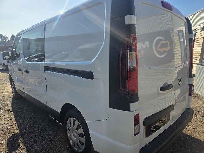 Used Vauxhall Vivaro 2018 for sale - 77758545: Photo 12