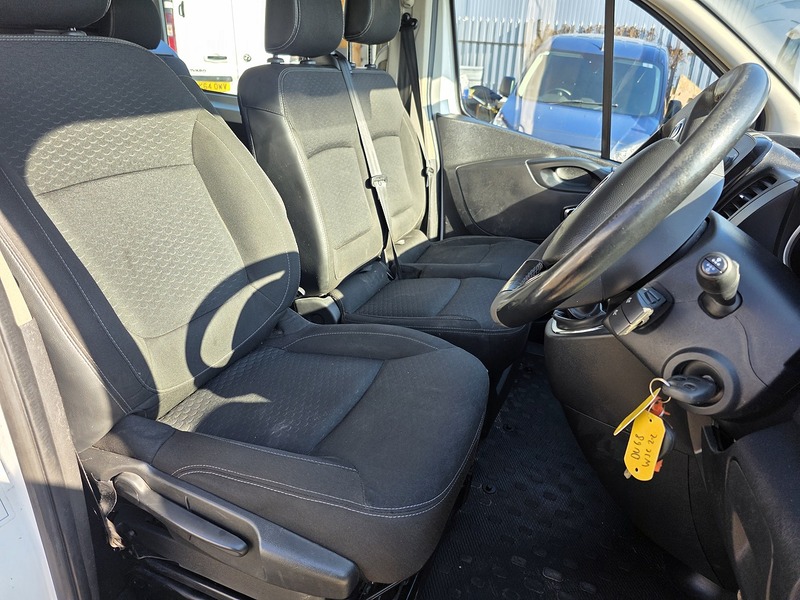 Used Vauxhall Vivaro 2018 for sale - 77758545: Photo 31