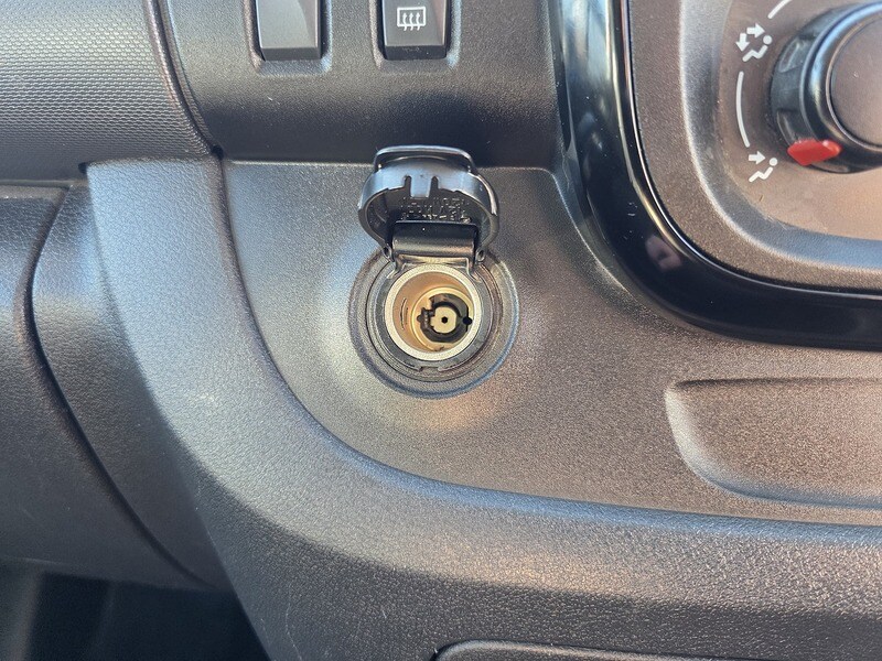 Used Vauxhall Vivaro 2018 for sale - 77758545: Photo 53