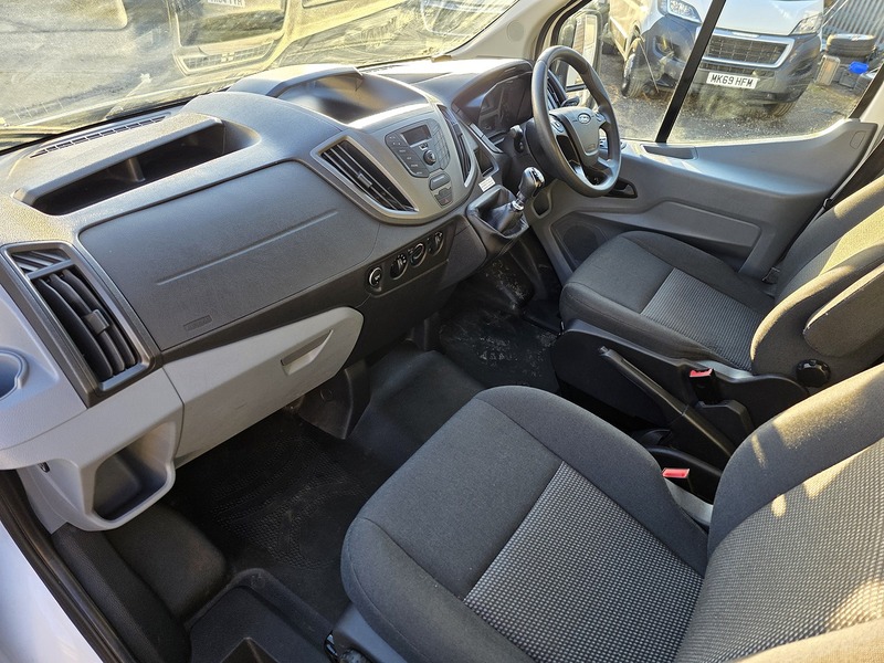 Used Ford Transit 2018 for sale - 77730905: Photo 43