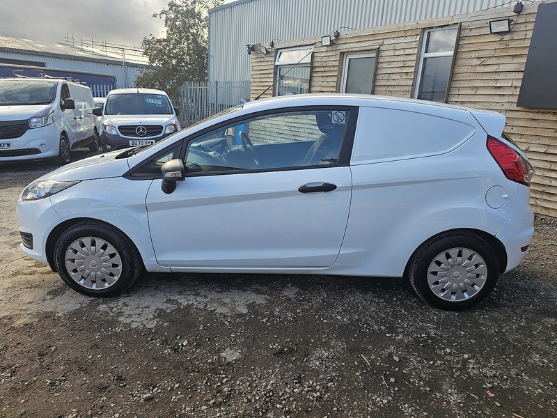 Used Ford Fiesta Van 2014 for sale - 76006716: Photo 13