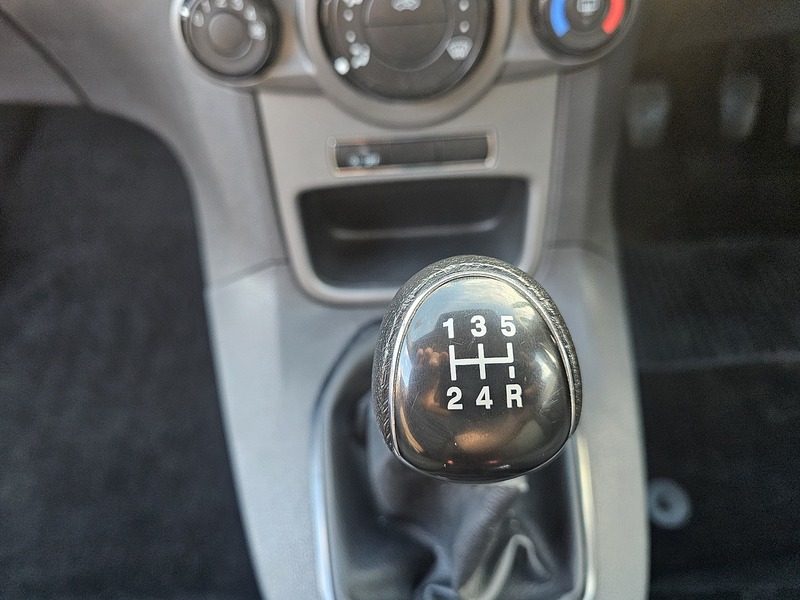 Used Ford Fiesta Van 2014 for sale - 76006716: Photo 25