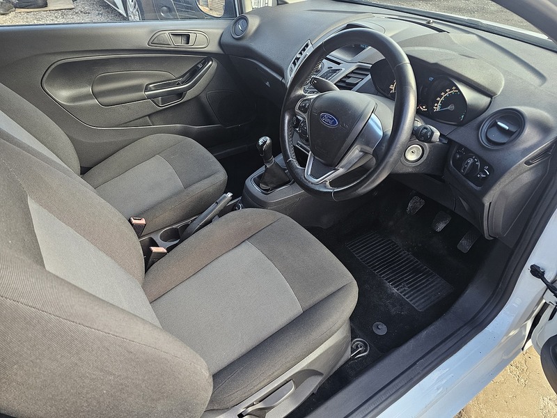Used Ford Fiesta Van 2014 for sale - 76006716: Photo 33
