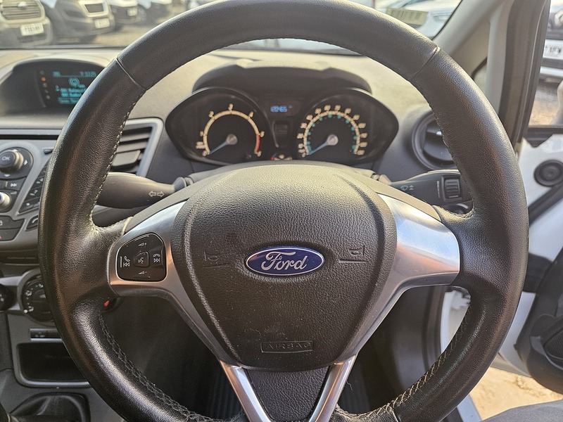 Used Ford Fiesta Van 2014 for sale - 76006716: Photo 37