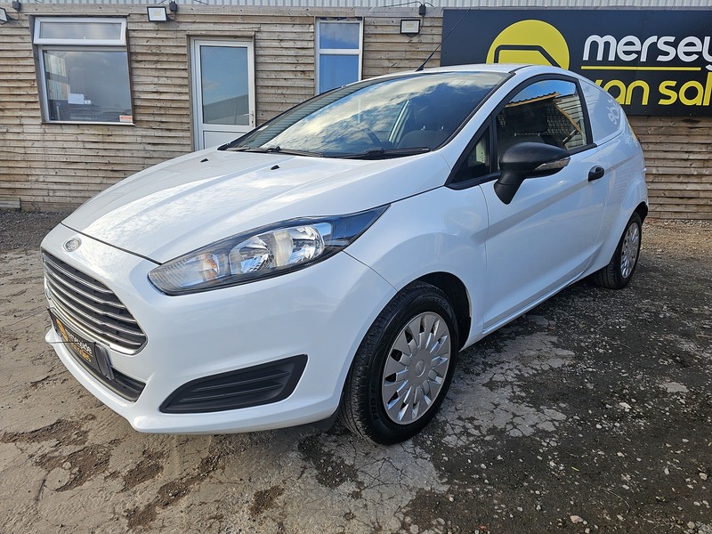 Used Ford Fiesta Van 2014 for sale - 76006716: Photo 4