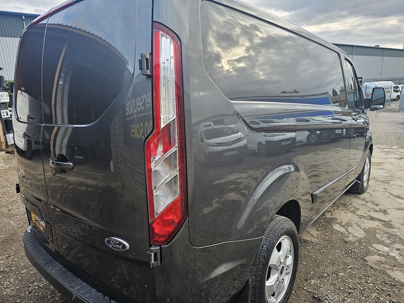 Used Ford Transit Custom 2018 for sale - 76362700: Photo 9