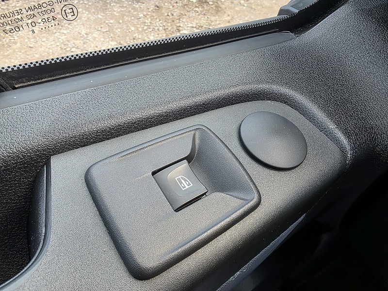 Used Vauxhall Vivaro 2018 for sale - 77056493: Photo 44