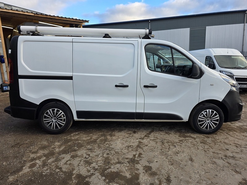 Used Vauxhall Vivaro 2018 for sale - 77056493: Photo 8