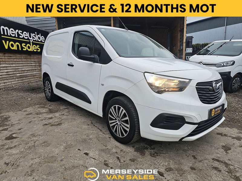 Used Vauxhall Combo 2020 for sale - 76206678: Photo 1