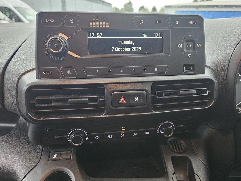 Used Vauxhall Combo 2020 for sale - 76206678: Photo 39