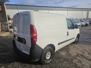 Used Vauxhall Combo 2016 for sale - 75994027: Photo