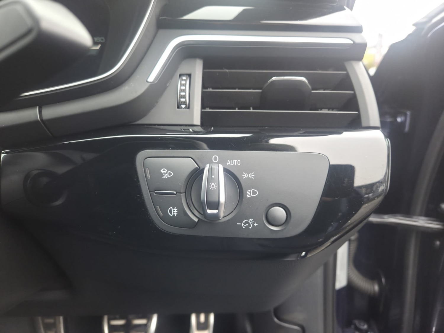 Used Audi A4 2023 for sale - 76666131: Photo 26