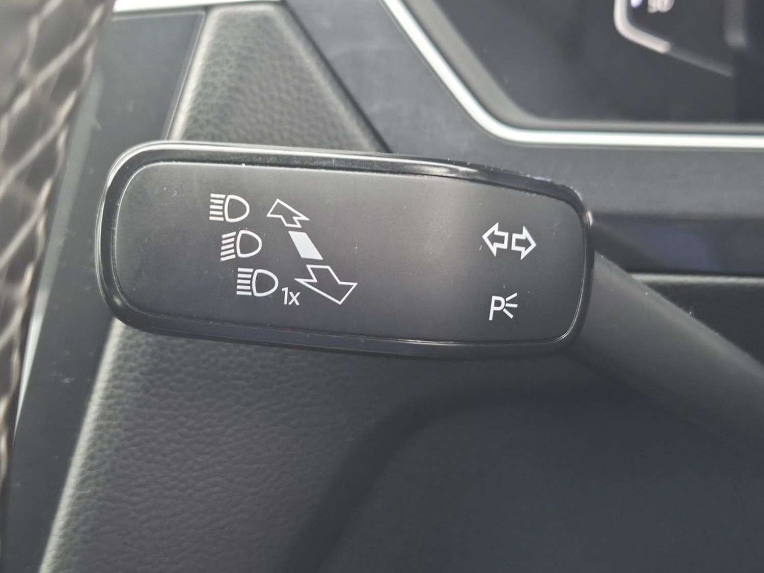 Used Volkswagen Tiguan 2019 for sale - 76225209: Photo 40