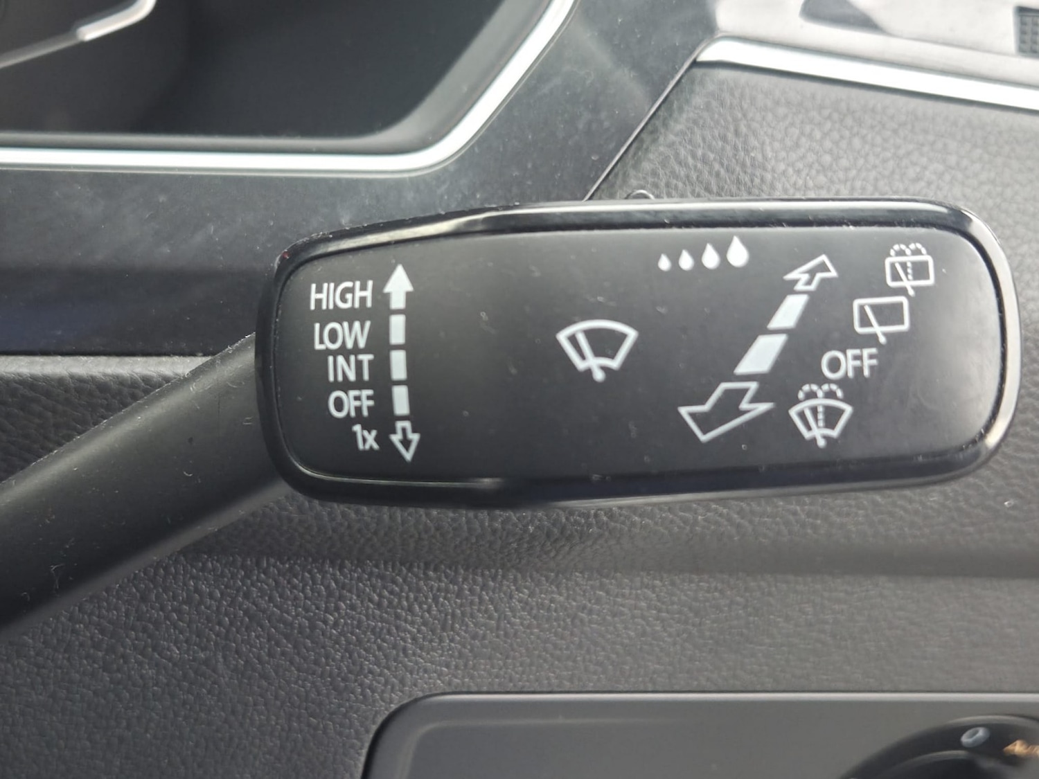 Used Volkswagen Tiguan 2019 for sale - 76225209: Photo 41