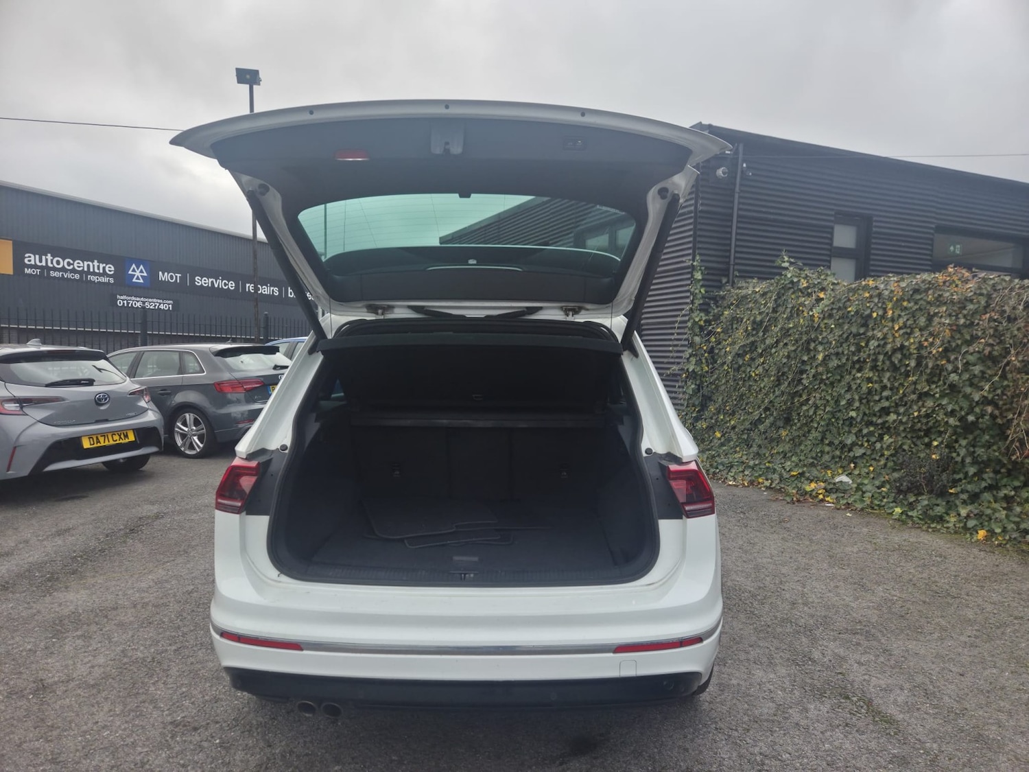 Used Volkswagen Tiguan 2019 for sale - 76225209: Photo 49