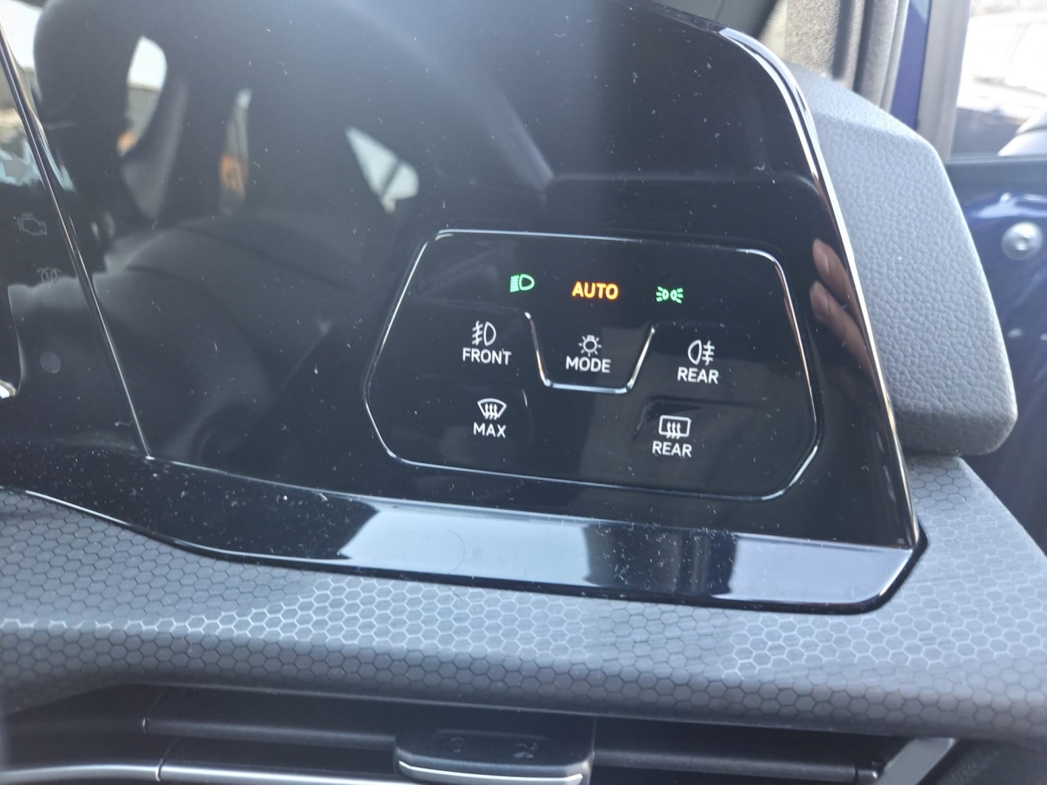 Used Volkswagen Golf 2021 for sale - 76521036: Photo 21