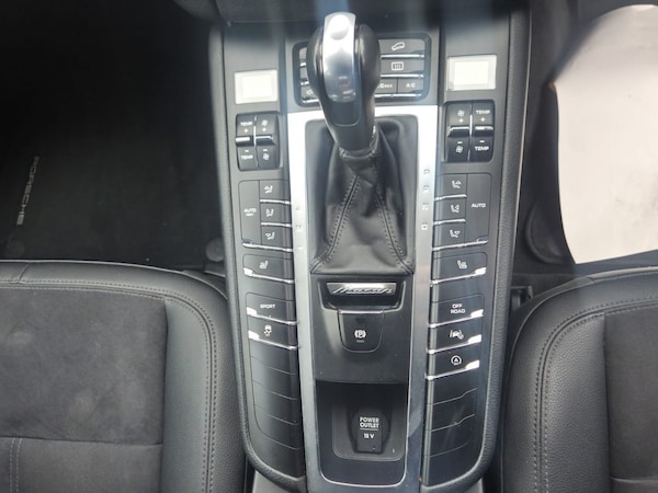 Used Porsche Macan 2015 for sale - 76257674: Photo 18