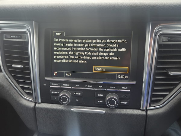 Used Porsche Macan 2015 for sale - 76257674: Photo 20