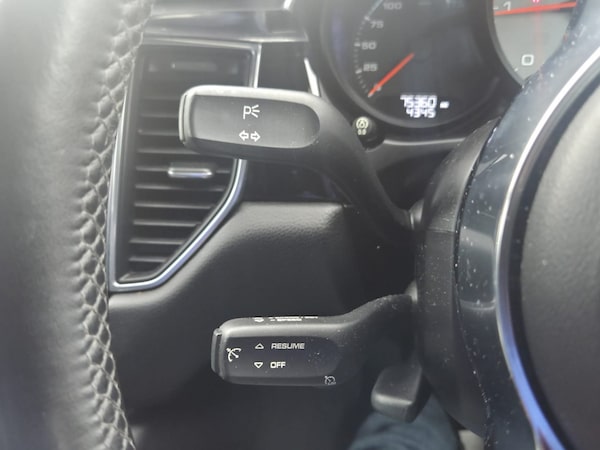 Used Porsche Macan 2015 for sale - 76257674: Photo 31