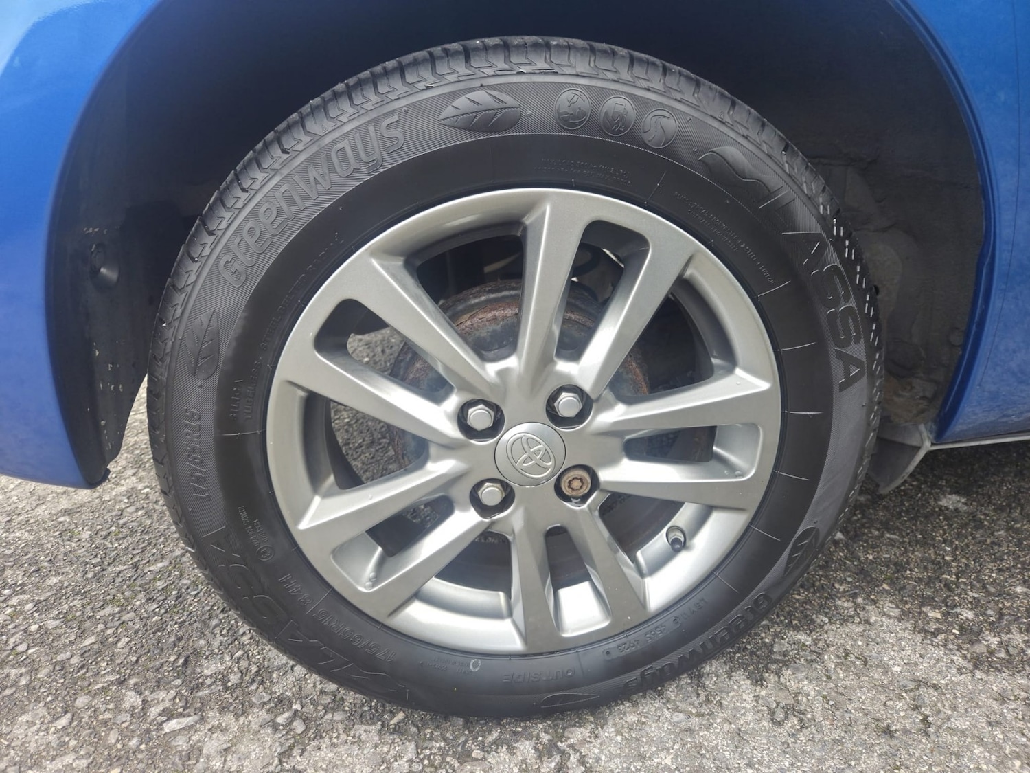 Used Toyota Yaris 2015 for sale - 76211839: Photo 24