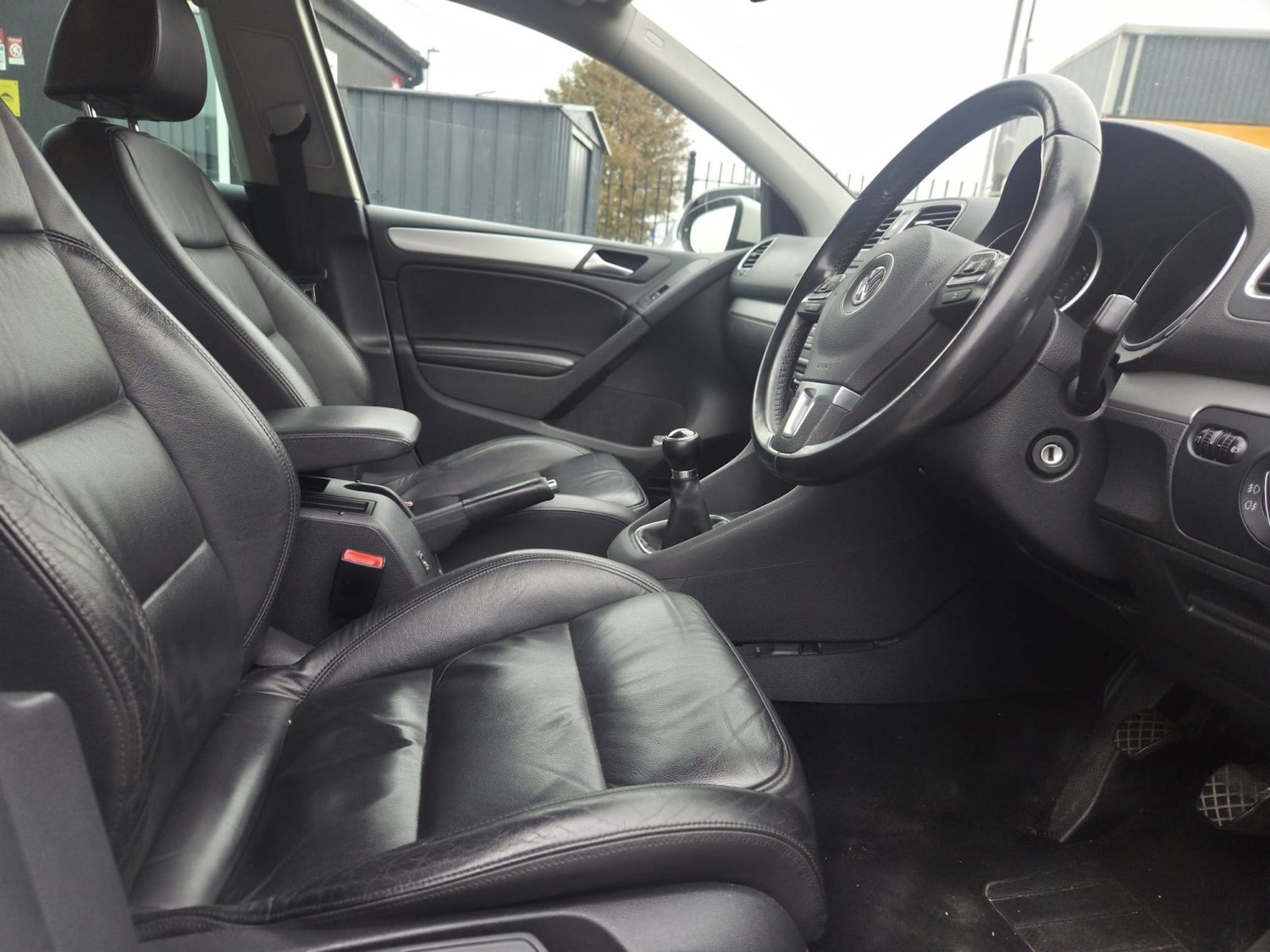 Used Volkswagen Golf 2012 for sale - 76358070: Photo 12