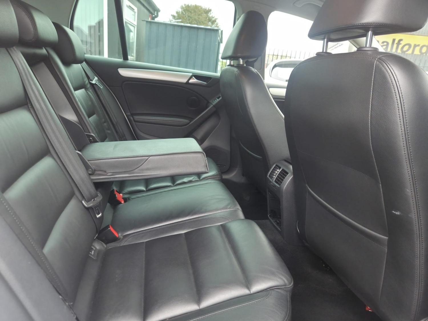 Used Volkswagen Golf 2012 for sale - 76358070: Photo 14