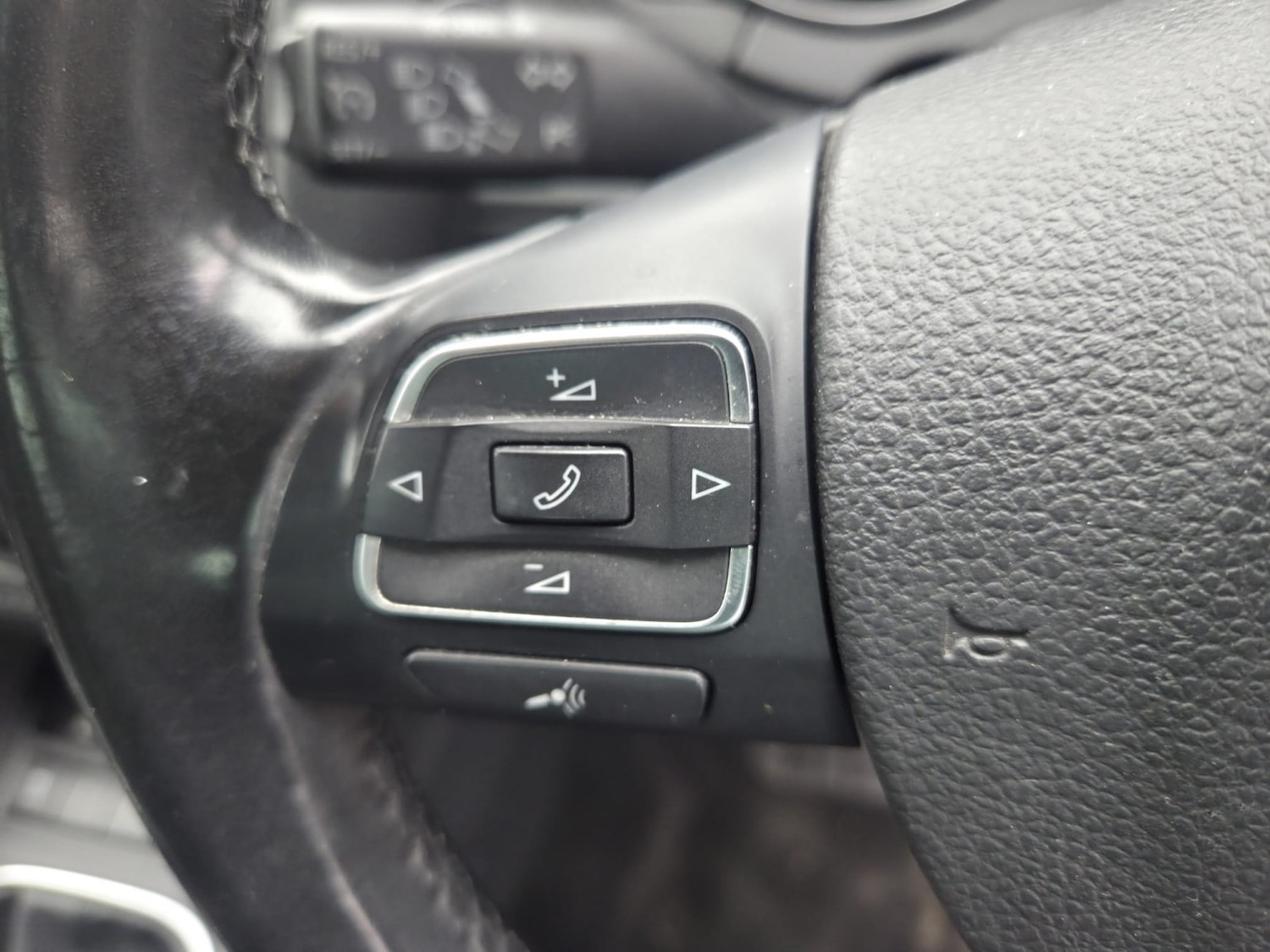 Used Volkswagen Golf 2012 for sale - 76358070: Photo 16