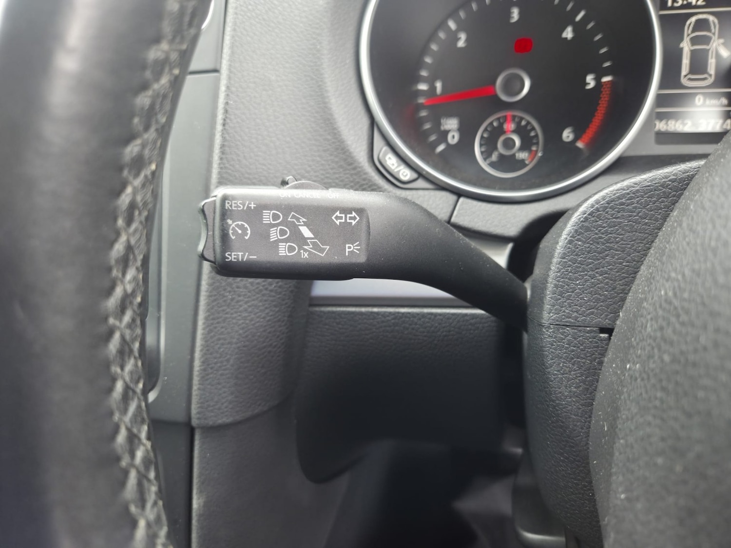 Used Volkswagen Golf 2012 for sale - 76358070: Photo 18