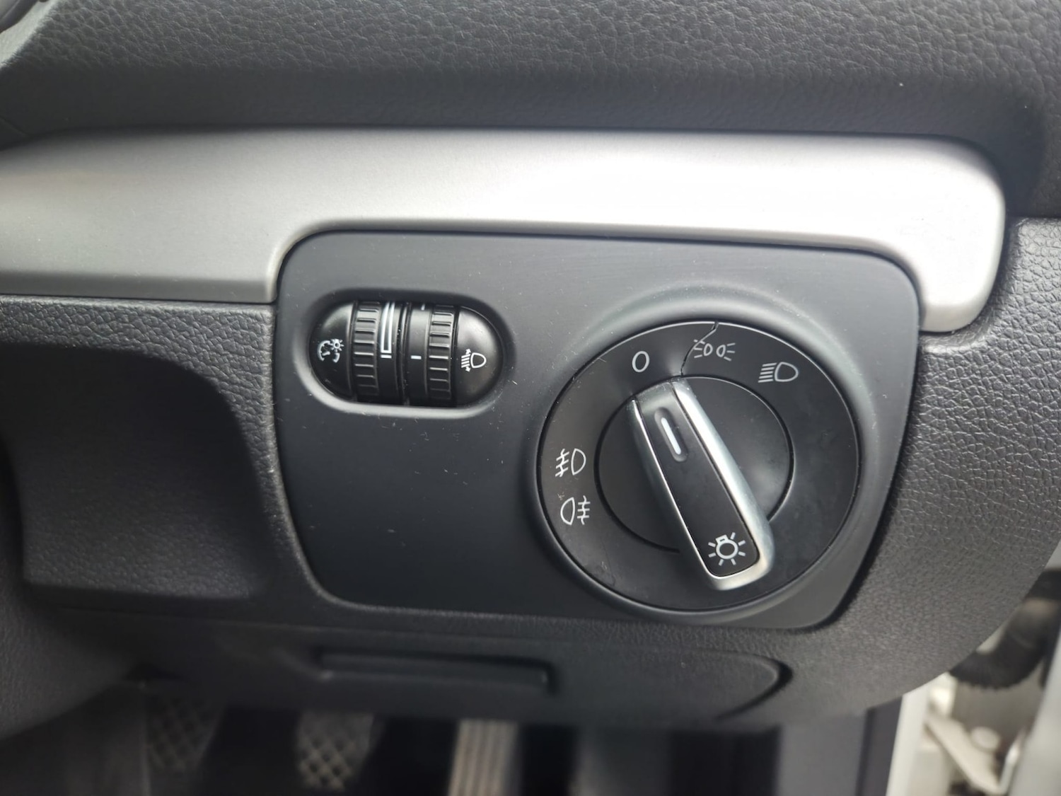 Used Volkswagen Golf 2012 for sale - 76358070: Photo 24