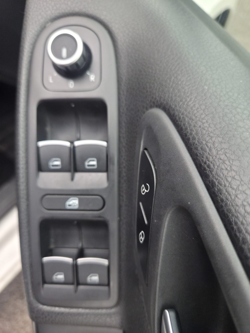 Used Volkswagen Golf 2012 for sale - 76358070: Photo 29