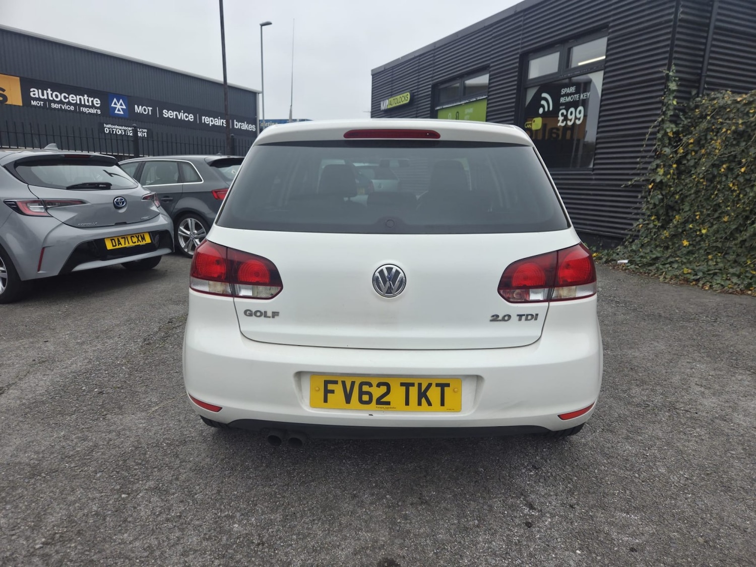Used Volkswagen Golf 2012 for sale - 76358070: Photo 8