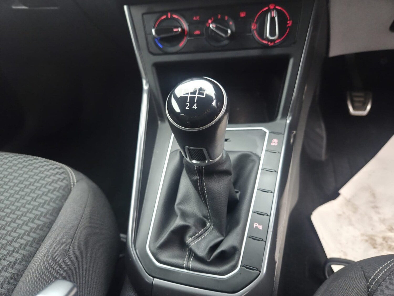 Used Volkswagen Polo 2018 for sale - 76178976: Photo 13