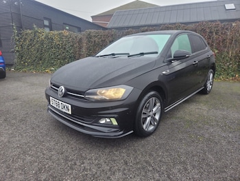 Used Volkswagen Polo 2018 for sale - 76178976: Photo
