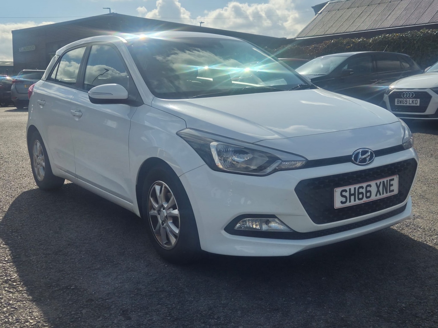 Used Hyundai i20 2016 for sale - 76211841: Photo 1