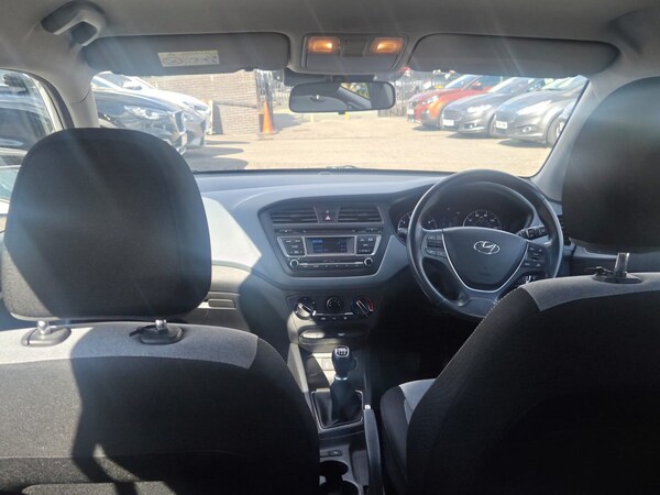 Used Hyundai i20 2016 for sale - 76211841: Photo 11