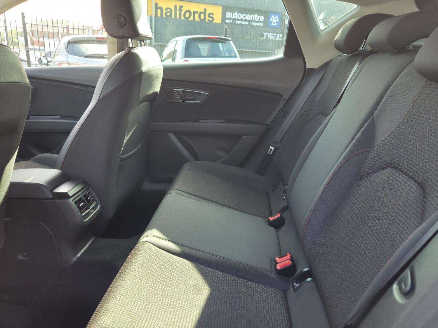 Used SEAT Leon 2017 for sale - 76023920: Photo 15