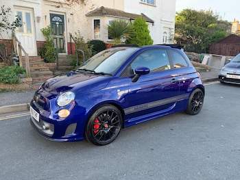Used Abarth 595 2016 for sale - 79381041: Photo