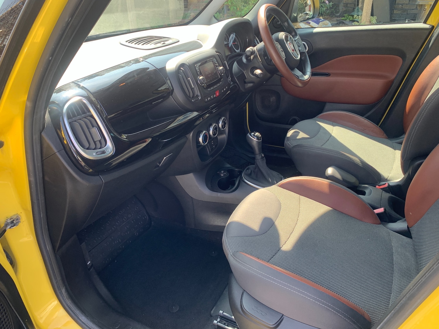 Used Fiat 500L 2015 for sale - 77113148: Photo 10