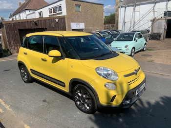 Used Fiat 500L 2015 for sale - 77113148: Photo