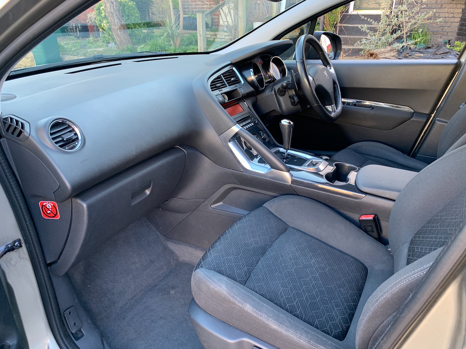 Used Peugeot 3008 2015 for sale - 77113147: Photo 13