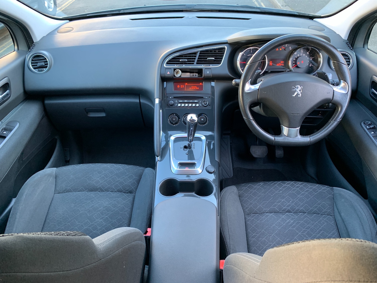 Used Peugeot 3008 2015 for sale - 77113147: Photo 14