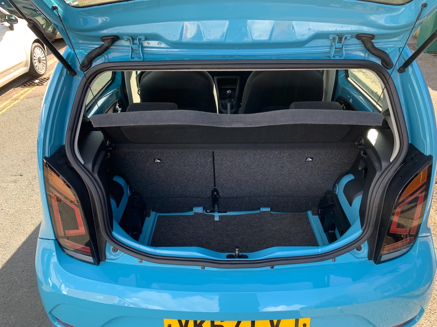 Used Volkswagen up! 2017 for sale - 77113145: Photo 14