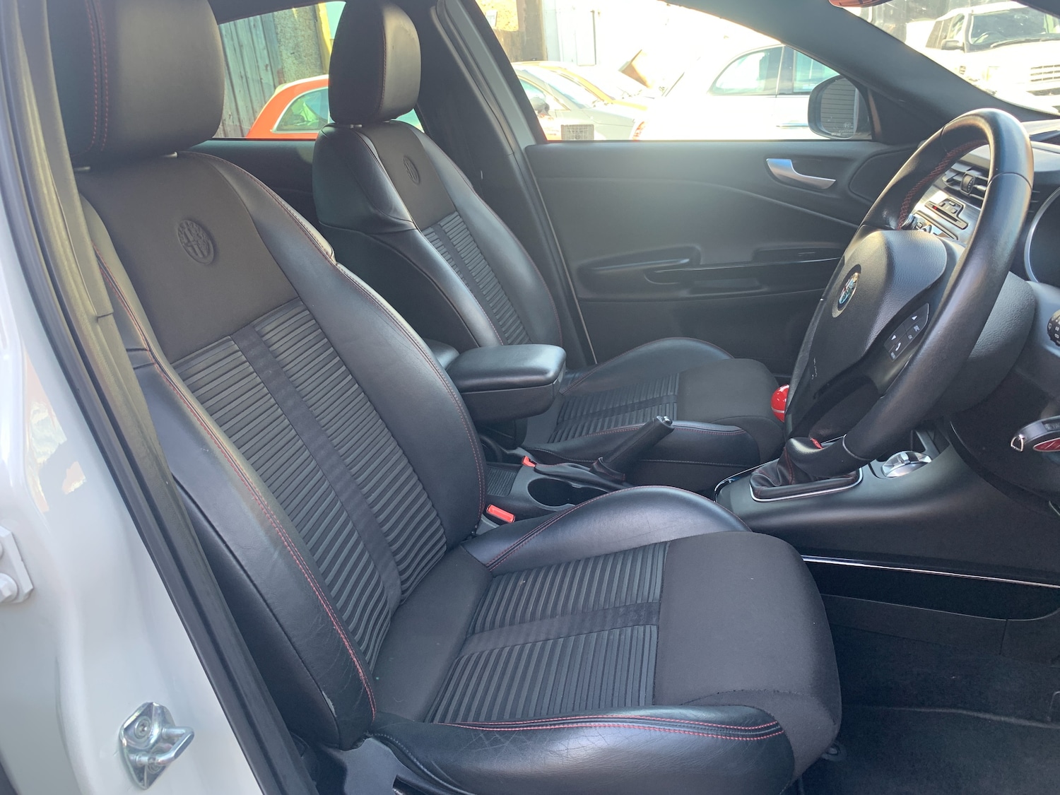 Used Alfa Romeo Giulietta 2011 for sale - 77113152: Photo 10